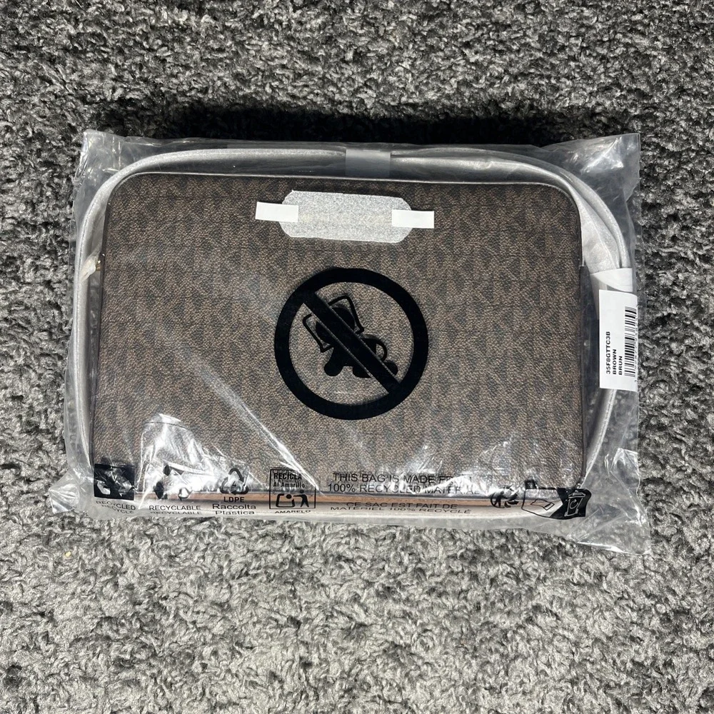 Michael Kors Women's Jet Set Large Bag. New With Tags Brown MK‎ Design $258
